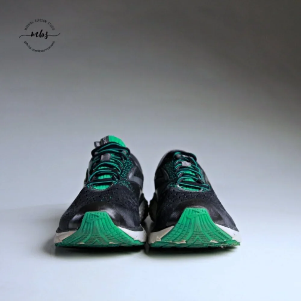 Brooks Glycerin 16 Running Shoes Black Womens‎ 9